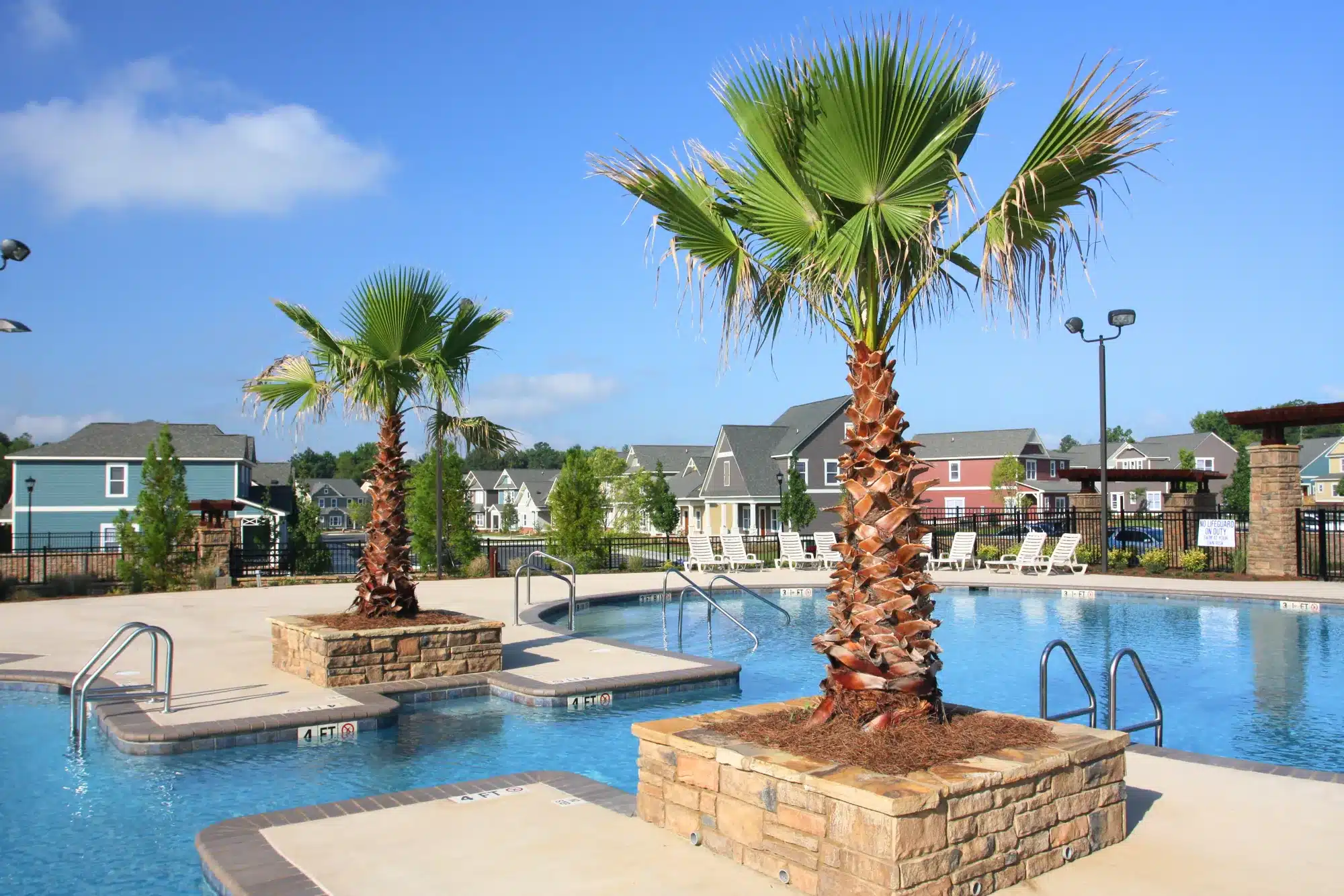 the retreat at columbia apartments near university of south carolina resort style pool